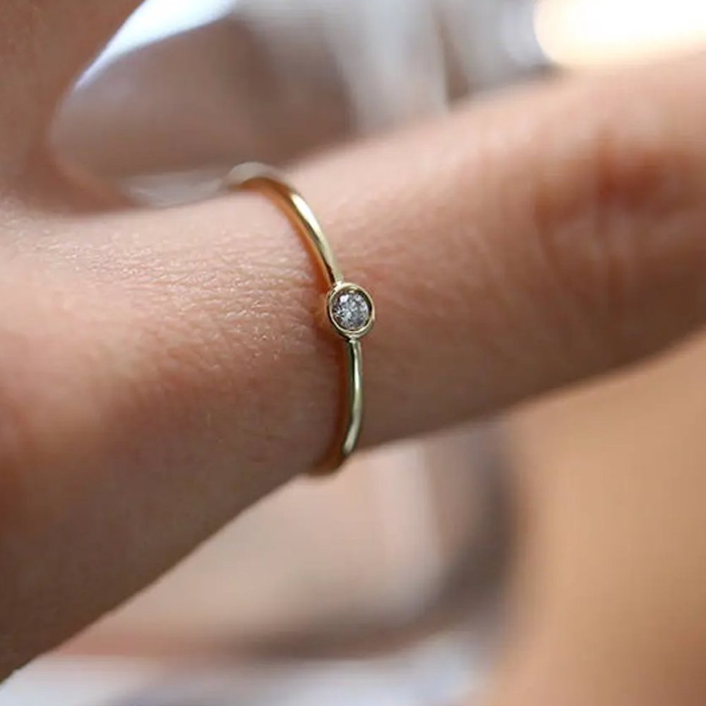 DIAMOND BEZEL RING